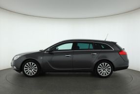 Opel Insignia - 2010