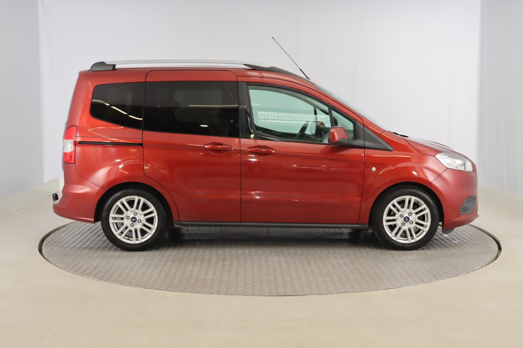 Ford Tourneo Courier