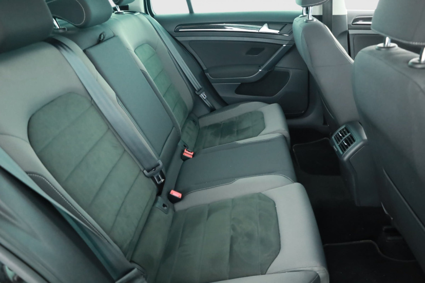 Volkswagen Golf, 2020