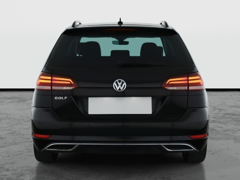 Volkswagen Golf, 2020