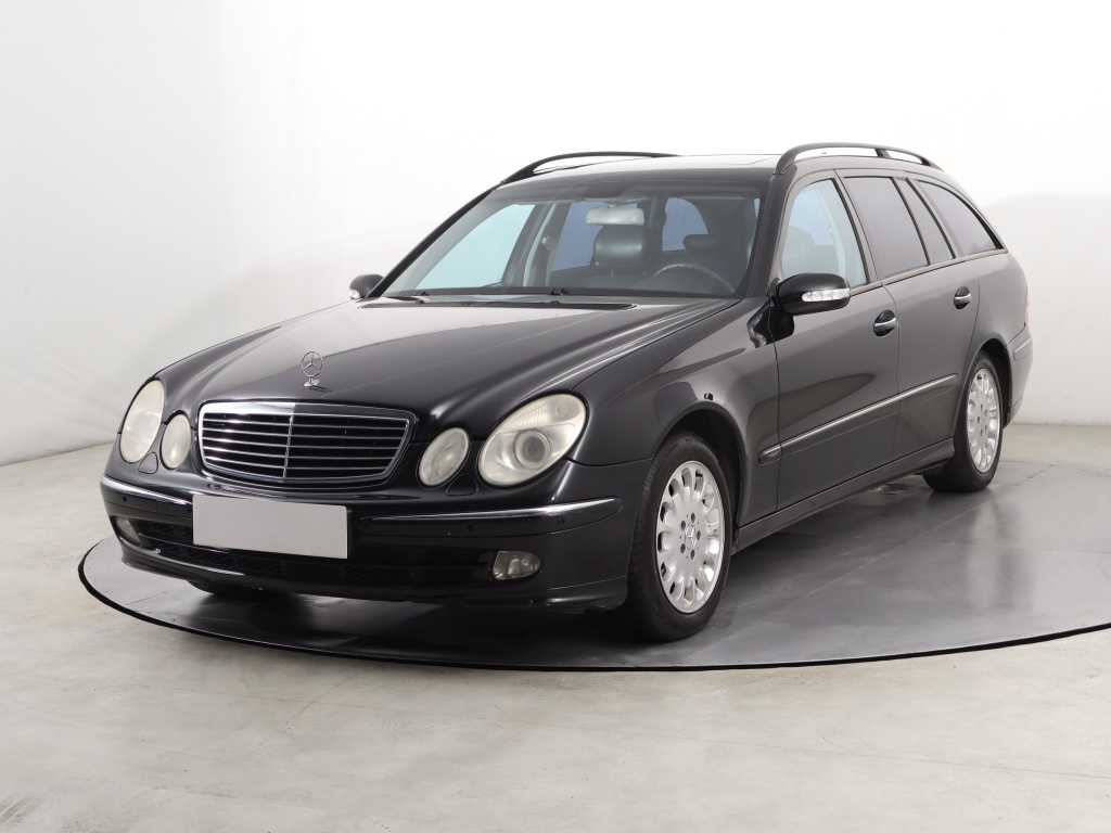 Mercedes-Benz E