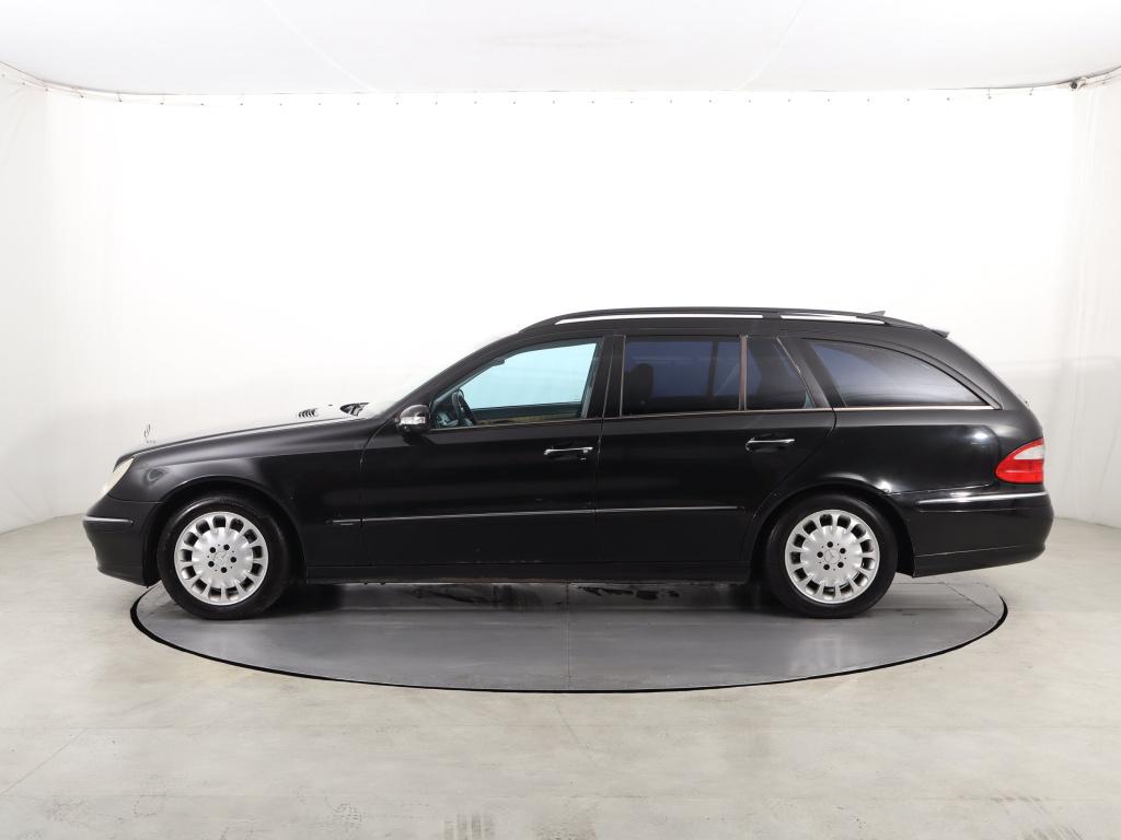 Mercedes-Benz E