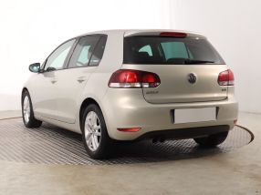 Volkswagen Golf - 2012