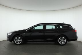 Opel Insignia - 2021