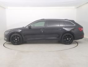 Škoda Superb - 2016