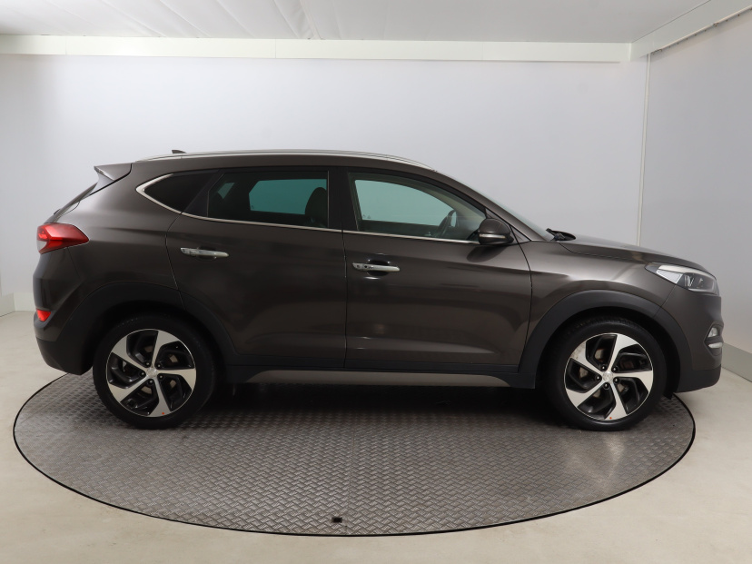 Hyundai Tucson, 2016