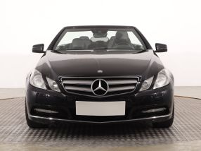 Mercedes-Benz E - 2012