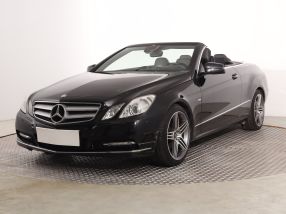 Mercedes-Benz E - 2012
