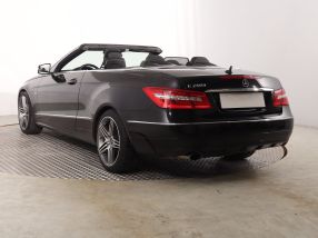 Mercedes-Benz E - 2012