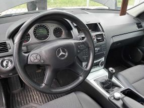 Mercedes-Benz C - 2009