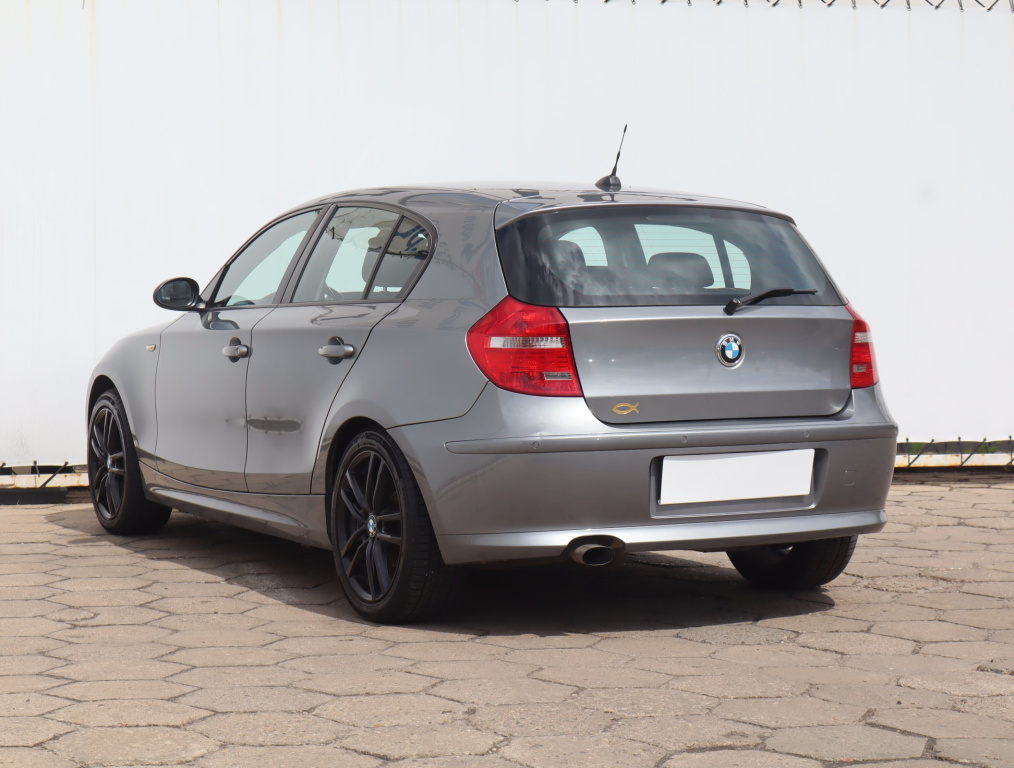 BMW 1