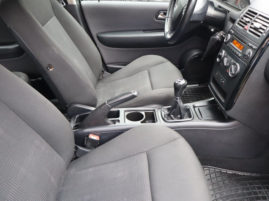 Mercedes-Benz A