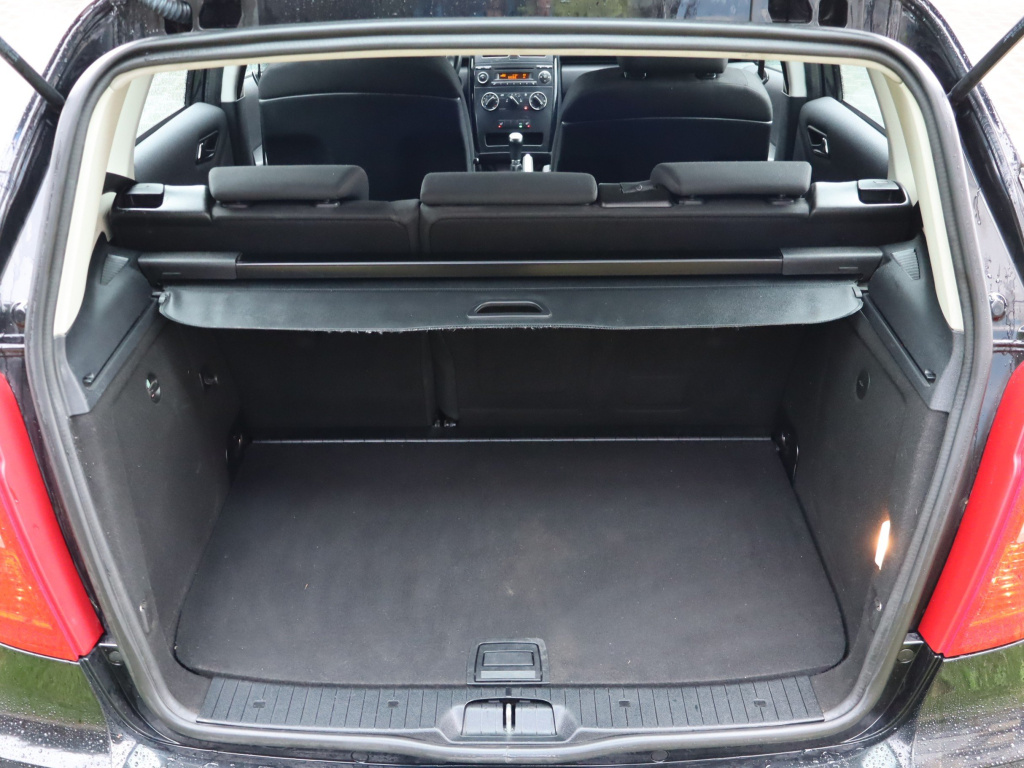 Mercedes-Benz A