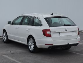Škoda Superb - 2014