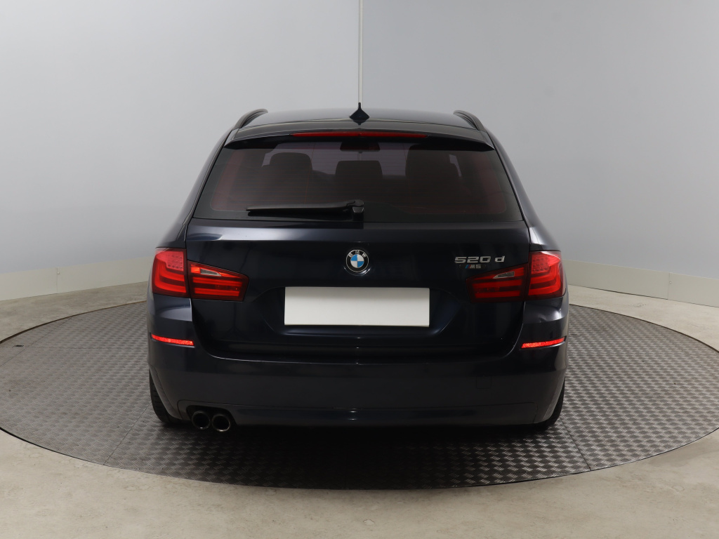 BMW 5