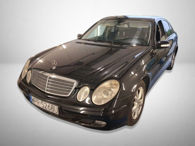 Mercedes-Benz E 2005