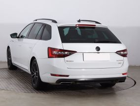 Škoda Superb - 2017