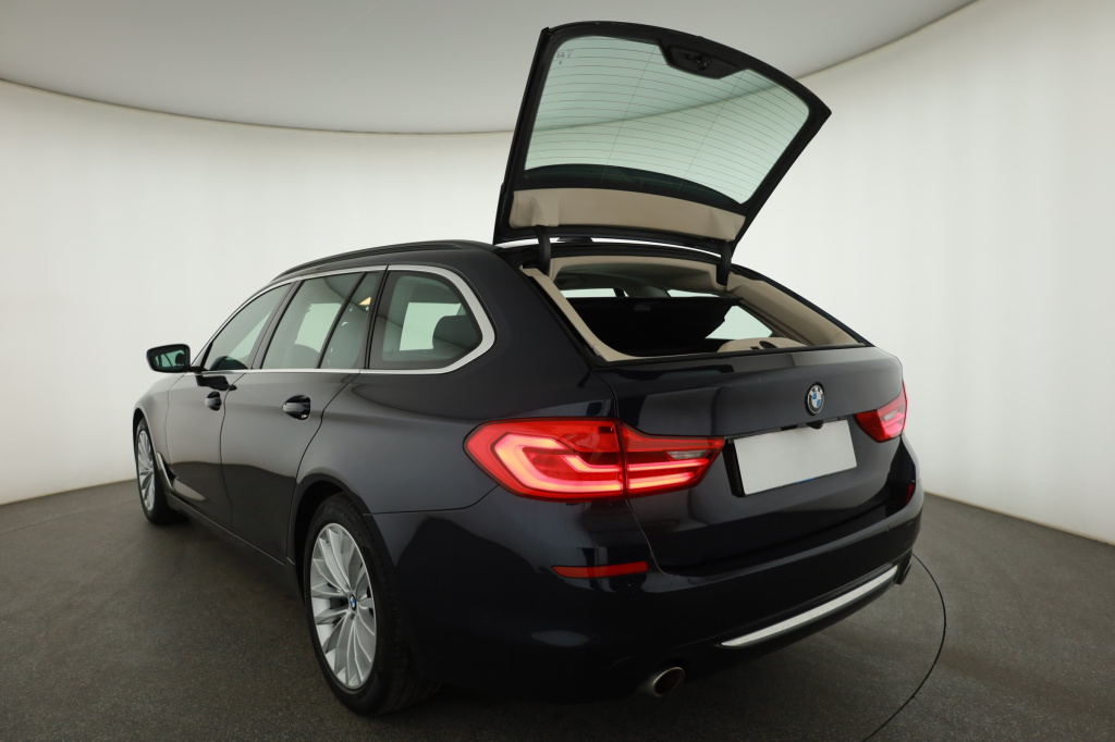 BMW 5