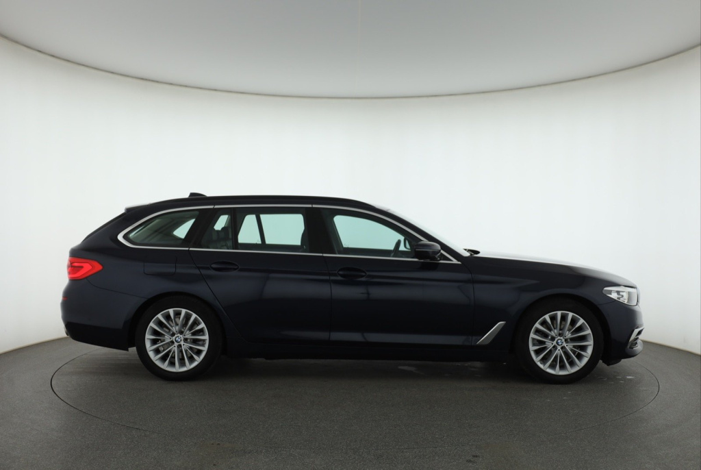 BMW 5