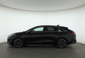 Kia ProCeed - 2022