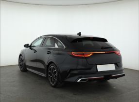 Kia ProCeed - 2022