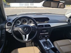 Mercedes-Benz C - 2011