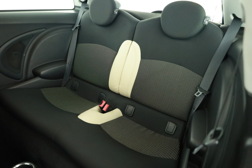 MINI 3-door, 2010