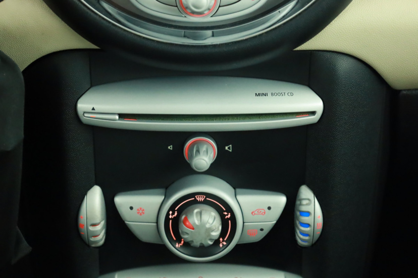 MINI 3-door, 2010