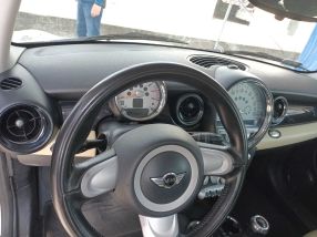 MINI 3-door - 2010