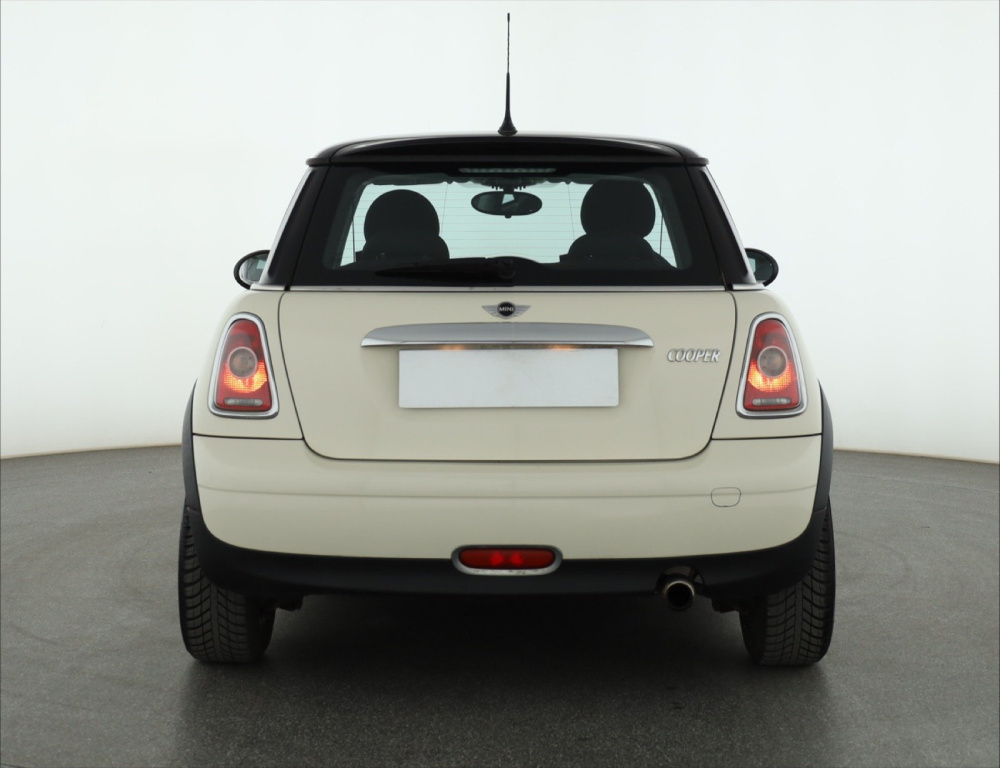 MINI 3-door