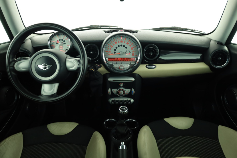 MINI 3-door, 2010
