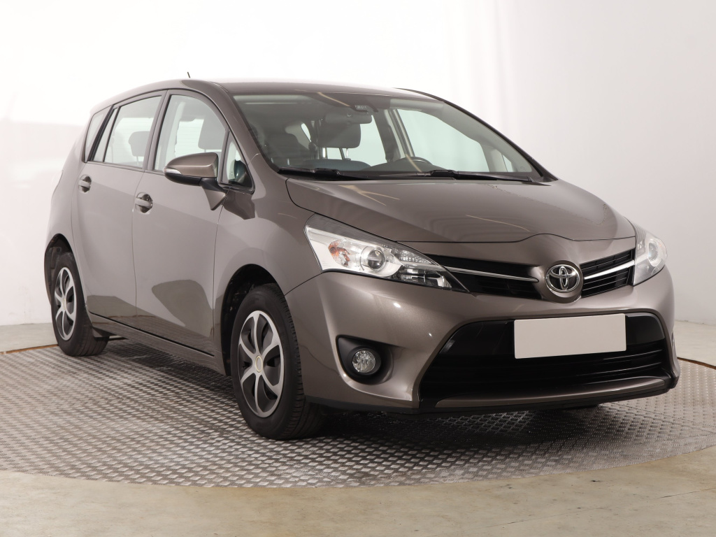 Toyota Verso