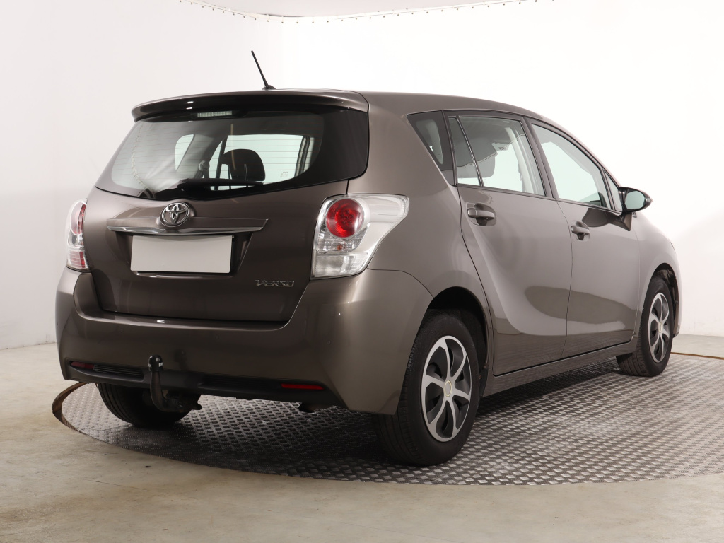 Toyota Verso