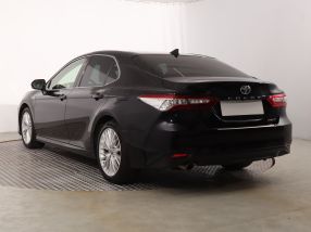 Toyota Camry - 2019