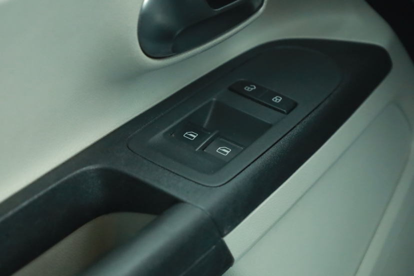 Seat Mii, 2016