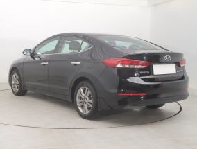 Hyundai Elantra - 2016