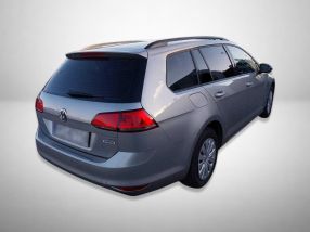 Volkswagen Golf - 2016