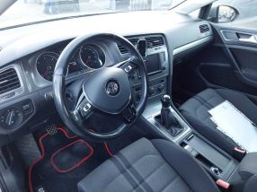 Volkswagen Golf - 2016