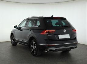 Volkswagen Tiguan - 2017