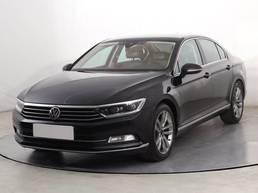 Volkswagen Passat, 2016