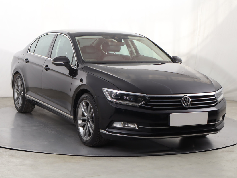 Volkswagen Passat, 2016