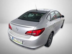 Opel Astra - 2016