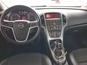 Opel Astra - 2016
