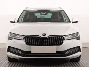 Škoda Superb - 2023