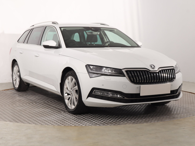 Skoda Superb 2023
