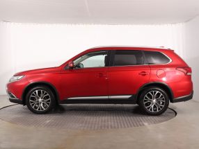 Mitsubishi Outlander - 2017