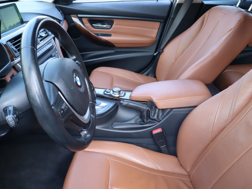 BMW 3