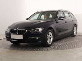 BMW 3 - 2013