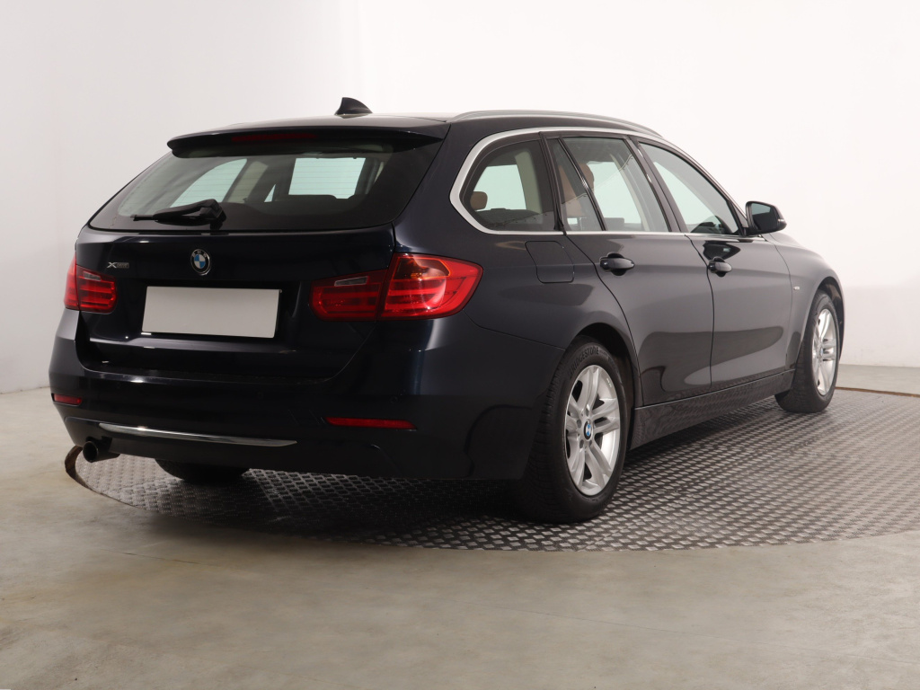 BMW 3