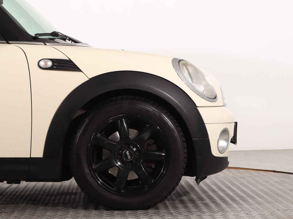MINI 3-door